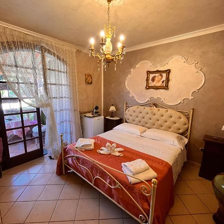 B&B Villa Regina サンタ・ドメーニカ エクステリア 写真