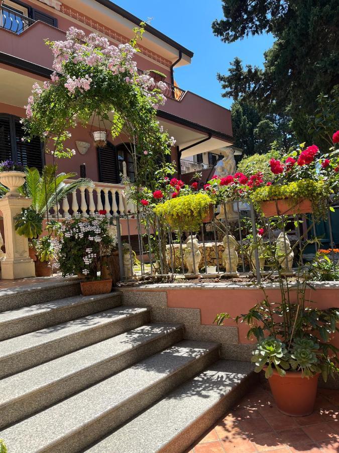 B&B Villa Regina サンタ・ドメーニカ エクステリア 写真