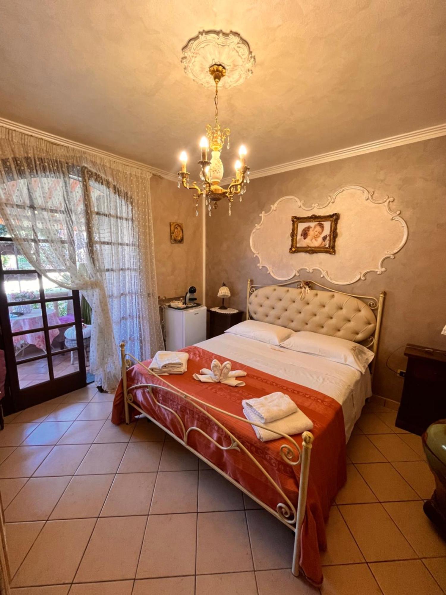 B&B Villa Regina サンタ・ドメーニカ エクステリア 写真