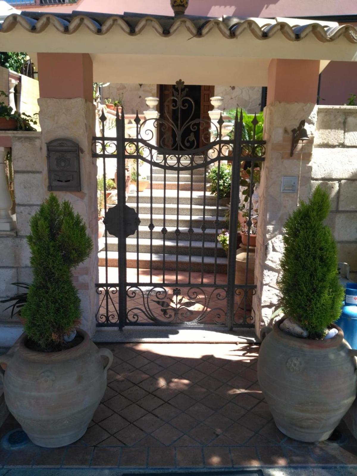 B&B Villa Regina サンタ・ドメーニカ エクステリア 写真